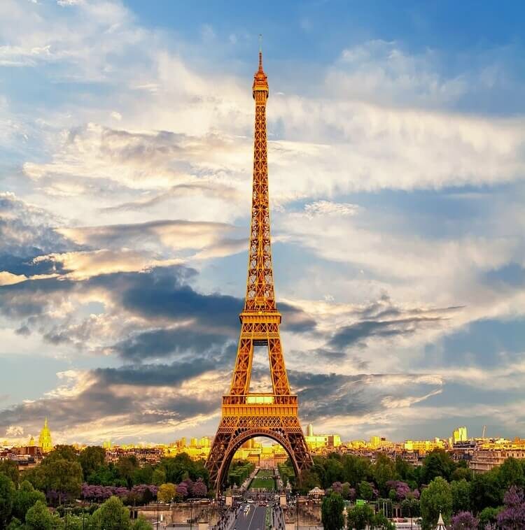 dejeuner-croisiere-sur-la-seine-a-paris